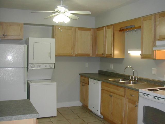 245 Brookridge Court 1, Ann Arbor, MI 48103
