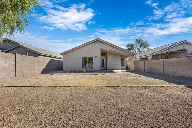 302 N Hudson Place, Chandler, AZ 85225