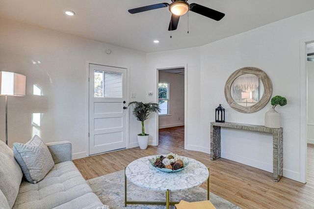 122 S 20th Street, San Diego, CA 92113