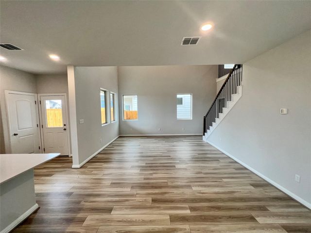 2421 Danbury LN, Leander, TX 78641