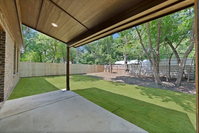 1112 Trinity Street, Cleburne, TX 76031