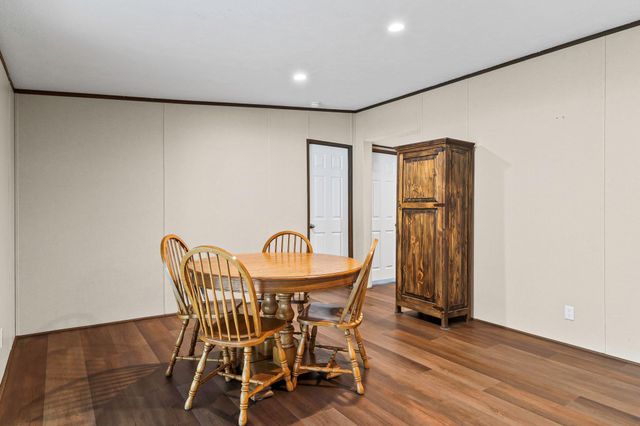 932 Sunny Drive, Livingston, TX 77351