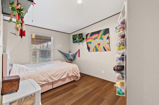 932 Sunny Drive, Livingston, TX 77351