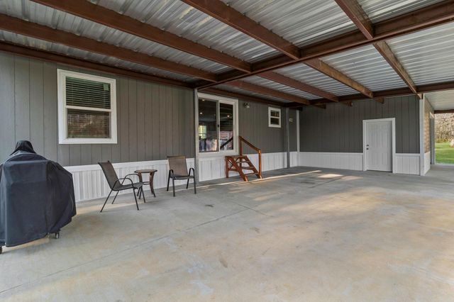 932 Sunny Drive, Livingston, TX 77351