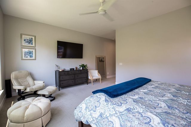 6121 S Cubola Way, Meridian, ID 83642