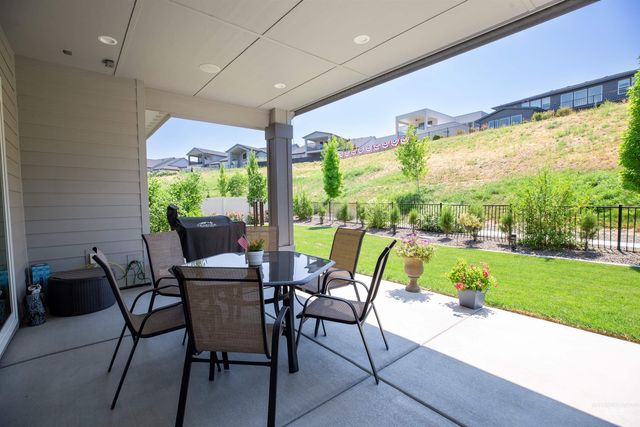 6121 S Cubola Way, Meridian, ID 83642