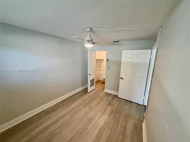 2809 NE 6th Lane 2809, Wilton Manors, FL 33334