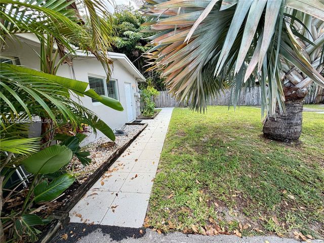 2809 NE 6th Lane 2809, Wilton Manors, FL 33334