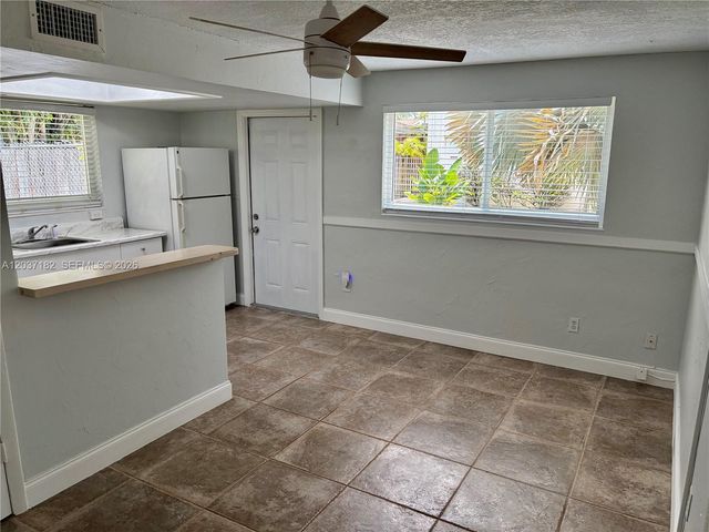 2809 NE 6th Lane 2809, Wilton Manors, FL 33334