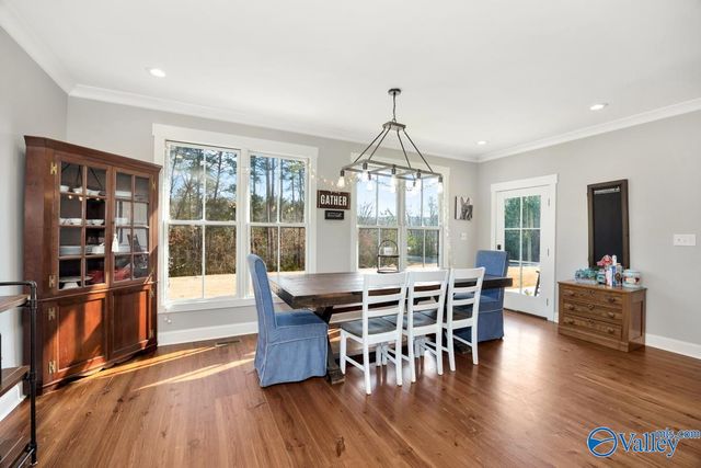 124 Cedar Trace Drive, Hartselle, AL 35640