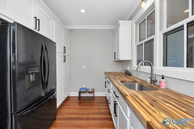 124 Cedar Trace Drive, Hartselle, AL 35640