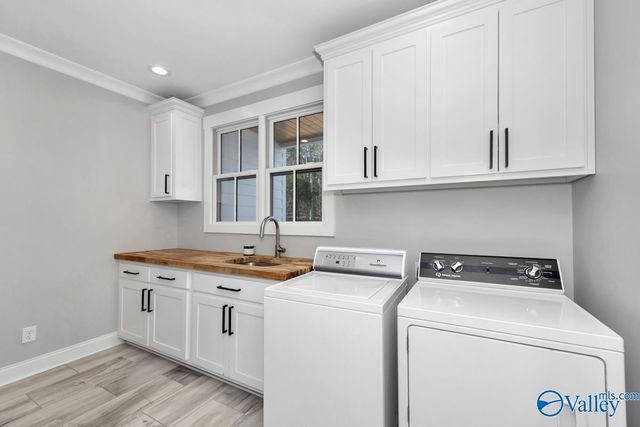 124 Cedar Trace Drive, Hartselle, AL 35640