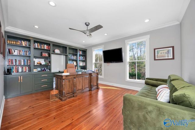 124 Cedar Trace Drive, Hartselle, AL 35640