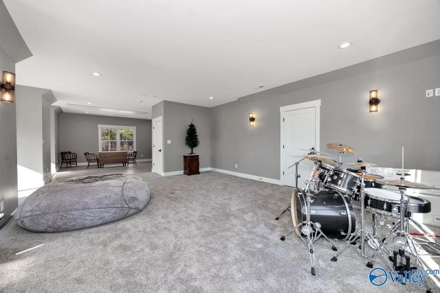 124 Cedar Trace Drive, Hartselle, AL 35640