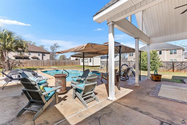 113 Erin Way, Warner Robins, GA 31088