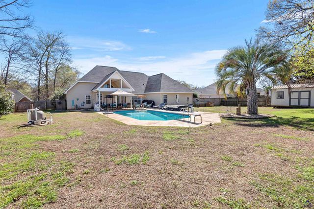 113 Erin Way, Warner Robins, GA 31088