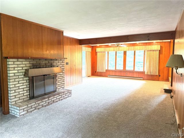 7447 Armstrong Road, Manlius, NY 13104