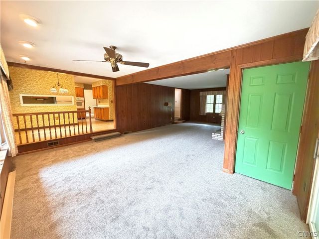 7447 Armstrong Road, Manlius, NY 13104