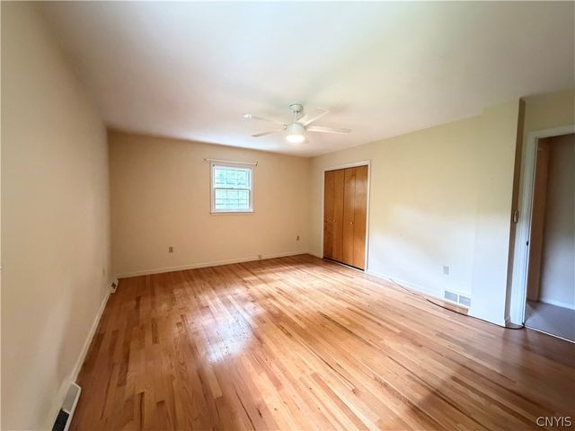 7447 Armstrong Road, Manlius, NY 13104