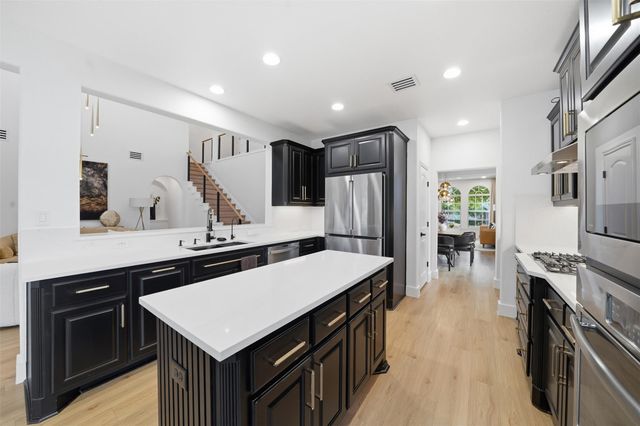 2229 Champions Corner DR, Leander, TX 78641