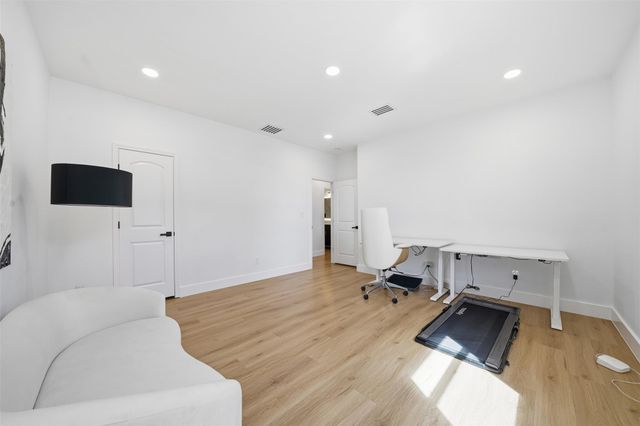 2229 Champions Corner DR, Leander, TX 78641