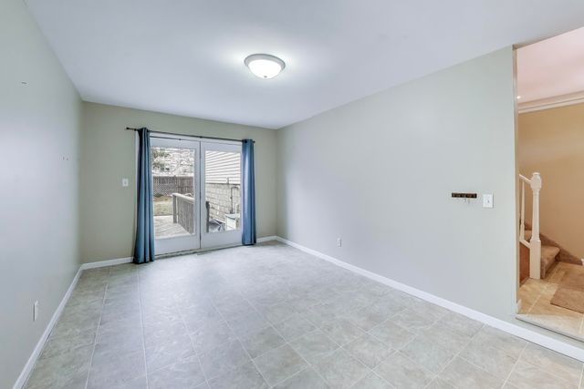 816 E 39th Lane, Griffith, IN 46319