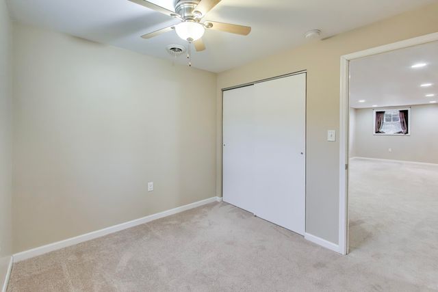 816 E 39th Lane, Griffith, IN 46319