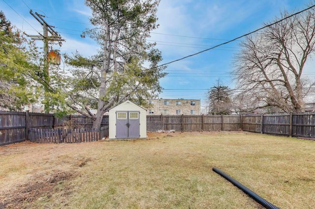 816 E 39th Lane, Griffith, IN 46319