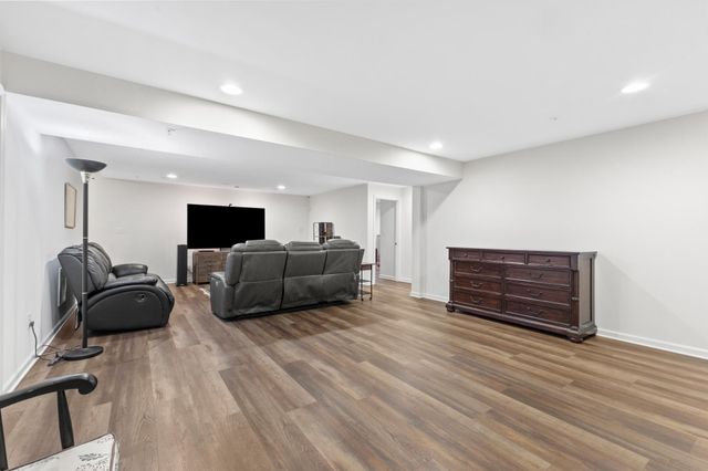 2629 CROSSVINE DR, Dumfries, VA 22026
