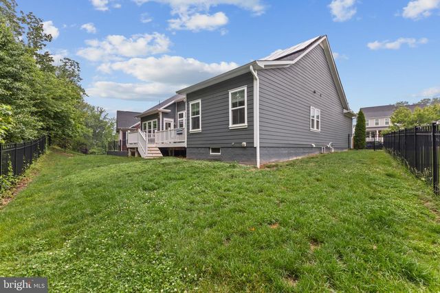 2629 CROSSVINE DR, Dumfries, VA 22026