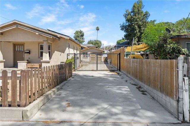3328 Comer, Riverside, CA 92507