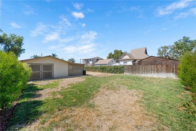 3328 Comer, Riverside, CA 92507