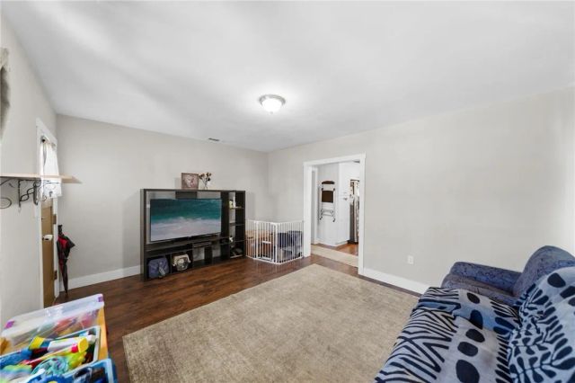 3328 Comer, Riverside, CA 92507