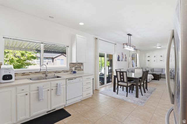 3230 S SUMMER TRAIL DR, West Valley City, UT 84120