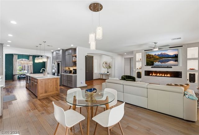 204 Popolo Drive, Las Vegas, NV 89138