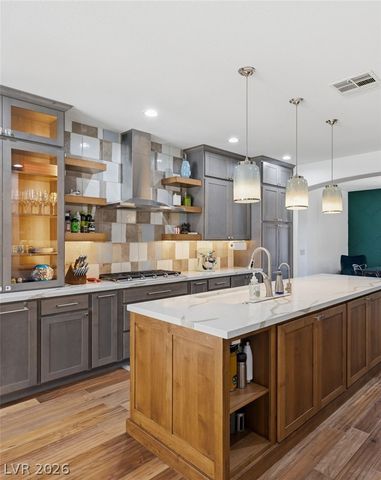 204 Popolo Drive, Las Vegas, NV 89138