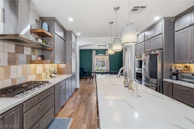 204 Popolo Drive, Las Vegas, NV 89138