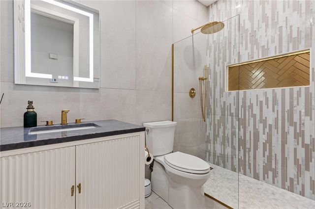 204 Popolo Drive, Las Vegas, NV 89138