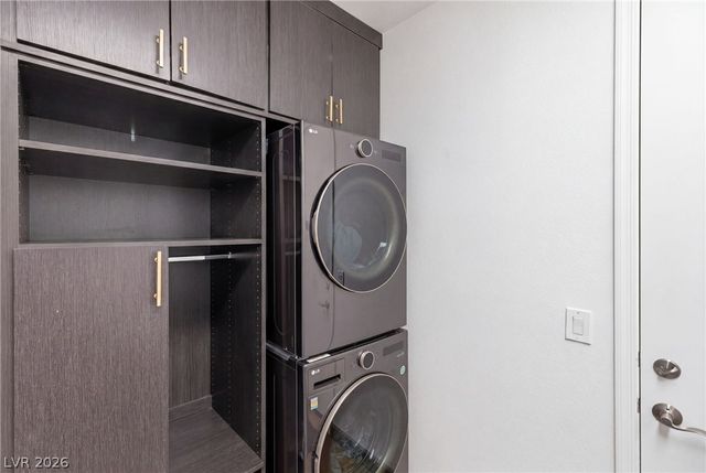 204 Popolo Drive, Las Vegas, NV 89138