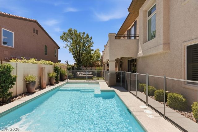 204 Popolo Drive, Las Vegas, NV 89138