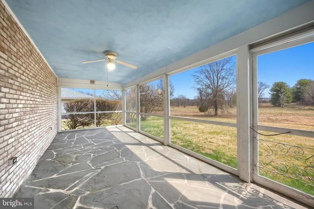 290 COUNTRY CLUB LN, Gettysburg, PA 17325