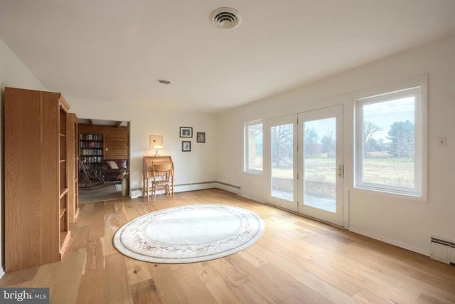 290 COUNTRY CLUB LN, Gettysburg, PA 17325