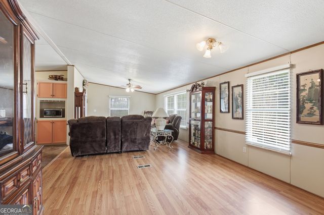 275 Andrew Clark Road, Mount Airy, GA 30563