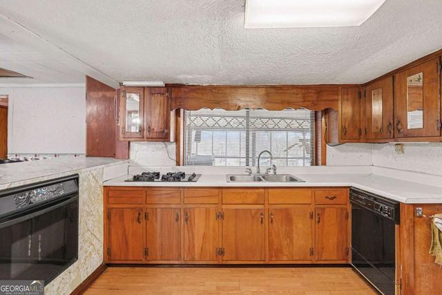 123 Cowan Road, Covington, GA 30016