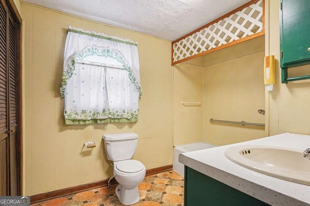 123 Cowan Road, Covington, GA 30016