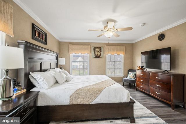 3 MILBURNE LANE, Robbinsville, NJ 08691