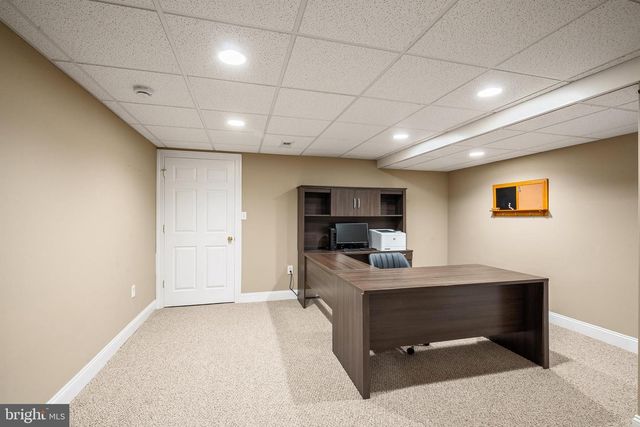 3 MILBURNE LANE, Robbinsville, NJ 08691