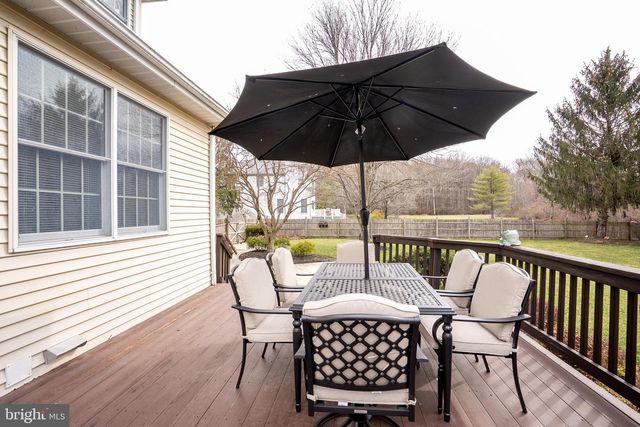 3 MILBURNE LANE, Robbinsville, NJ 08691