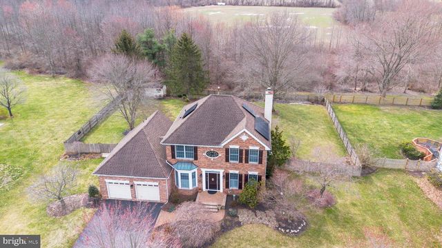 3 MILBURNE LANE, Robbinsville, NJ 08691