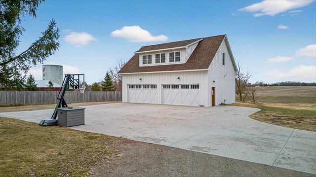 57812 Forest Boulevard, Pine City, MN 55063